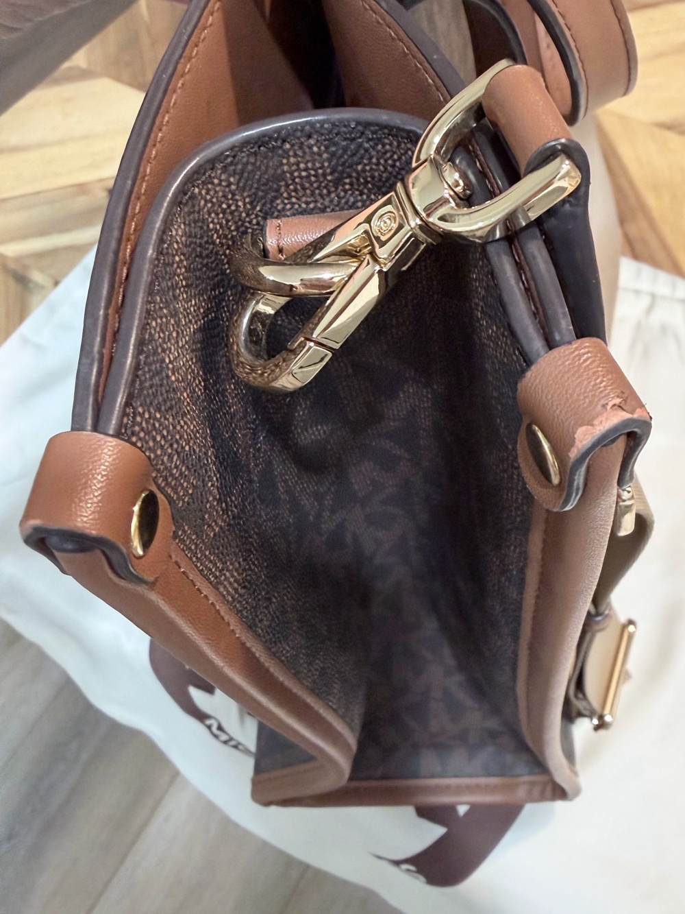 Michael Kors Brown MK Signature Messenger Tote with Tan Trim - Picture 9 of 13